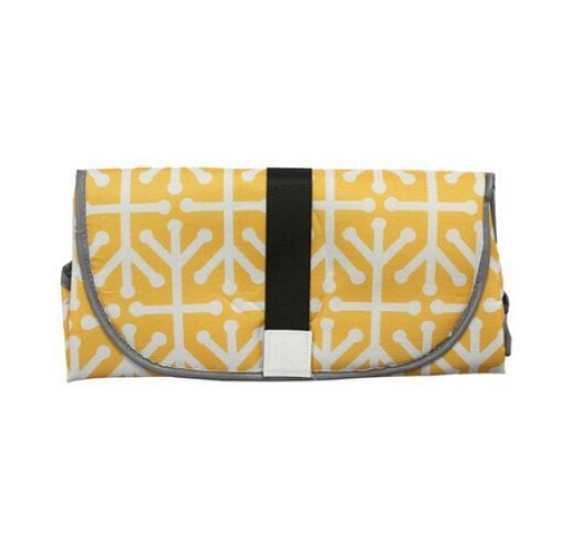 3-in-1 Multifunctional Portable, Foldable, Waterproof  Nappy Changing Mat Waterproof Nappy Changing Bag and Playmat